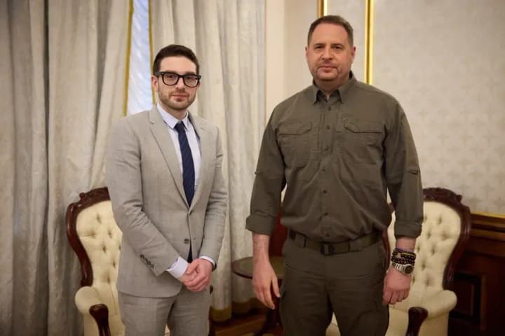 yermak-discusses-ukrainian-formula-for-peace-with-alexander-soros