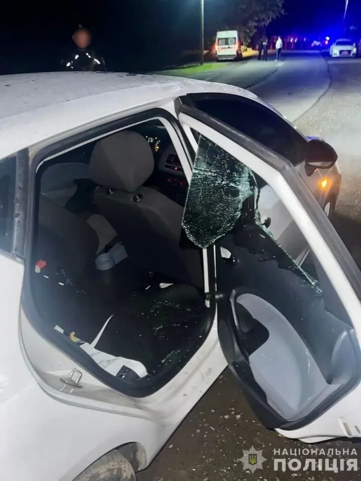 na-zakarpatti-cholovik-vystrelyv-u-pravookhorontsiv-pid-chas-perevirky-dokumentiv-zlovmysnyka-zatrymaly-na-mistsi