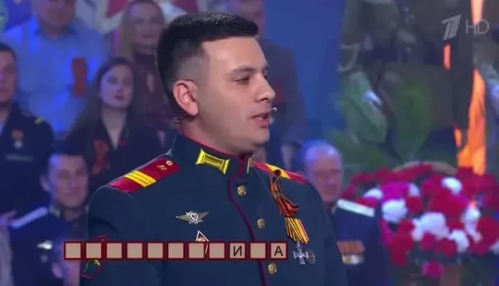 russian-occupier-donates-a-downed-drone-to-the-field-of-miracles