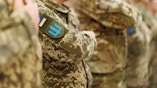 zakon-pro-posylennia-mobilizatsii-nabrav-chynnosti-khto-mozhe-otrymaty-vidstrochku-vid-viiskovoi-sluzhby