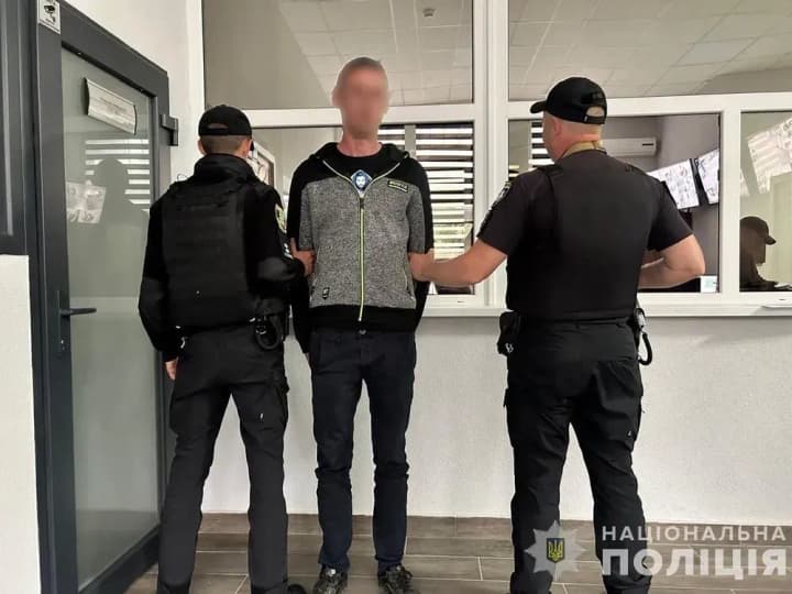 v-zakarpatskom-sele-sozhitel-materi-ubil-podpaliv-10-letnego-malchika