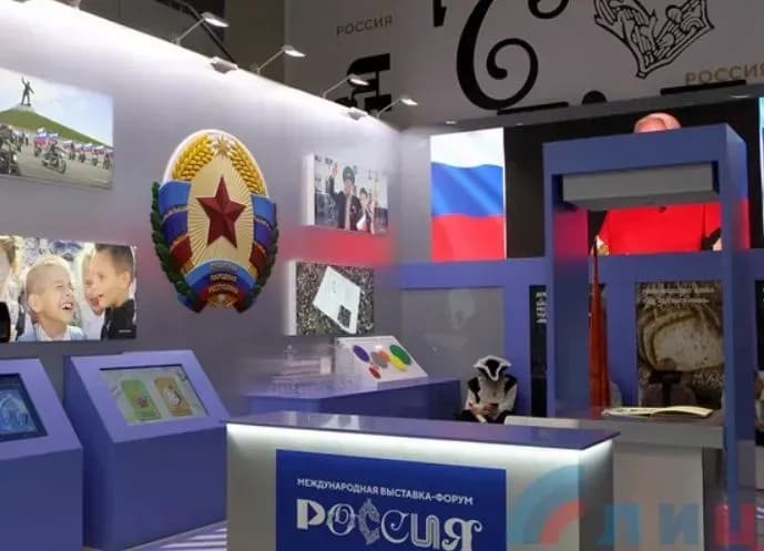 schoolchildren-are-forced-to-watch-propaganda-exhibition-of-russian-invasion-in-luhansk-region-rma