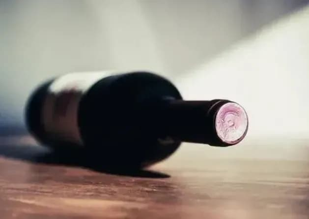 minzdrav-dal-prakticheskie-soveti-kak-pomoch-blizkomu-cheloveku-preodolet-alkogolnuyu-zavisimost