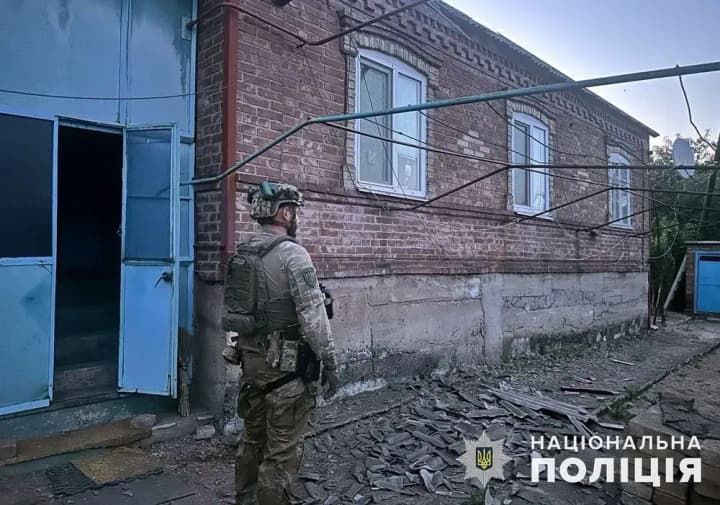 russia-shelled-11-settlements-in-donetsk-region-overnight-a-dormitory-and-critical-infrastructure-damaged