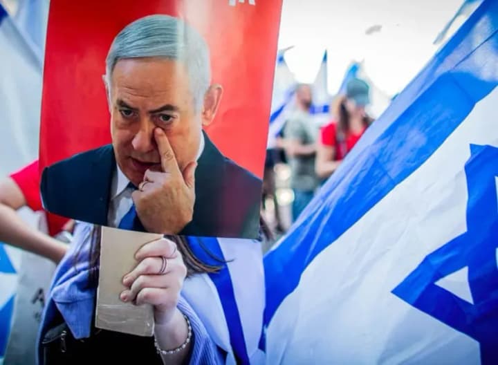 mass-protests-against-netanyahus-government-erupt-in-israel-police-use-water-cannons-arrests-made