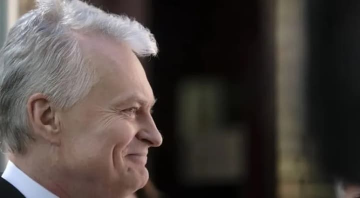 na-viborakh-v-litve-lidiruet-deistvuyushchii-prezident-nauseda