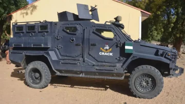 in-nigeria-militants-robbed-a-village-and-kidnapped-160-locals