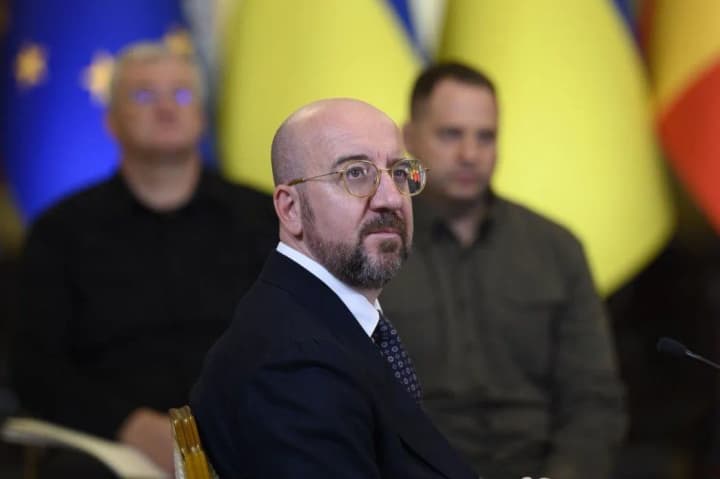 holova-yevrorady-obhovoryv-iz-zelenskym-samit-myru-naholosyv-na-vazhlyvosti-hlobalnoi-uchasti