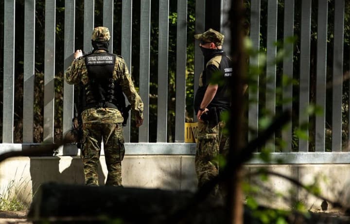 na-kordoni-z-bilorussiu-polskyi-soldat-poranenyi-v-rezultati-napadu-mihranta