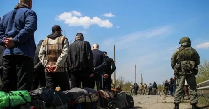 russia-deliberately-captures-civilian-ukrainians-to-create-a-simultaneous-release