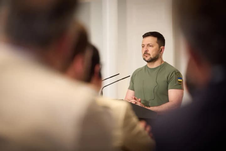 ukraina-i-ispaniya-usilivayut-sotrudnichestvo-v-sfere-protivovozdushnoi-oboroni-vklyuchaya-raketi-patriot-i-voennuyu-pomoshch