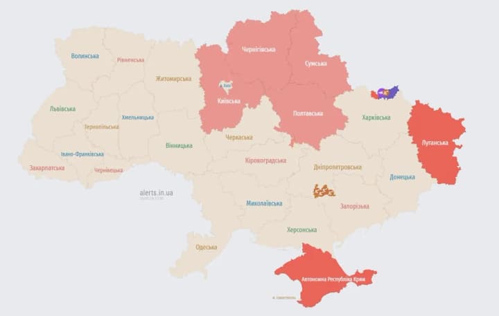 ukraine-reports-missile-threat-in-areas-under-air-alert