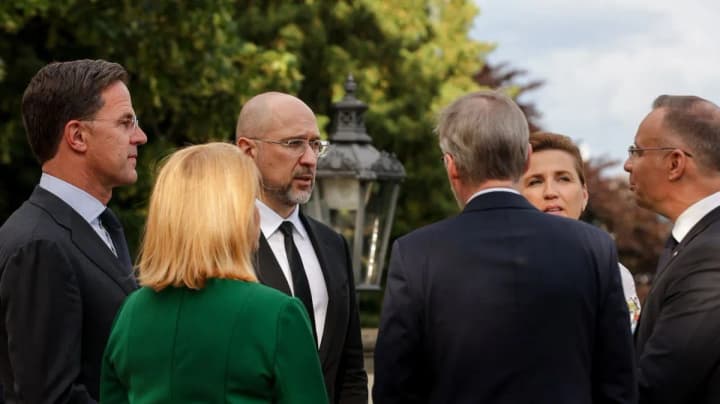 ukraine-is-expected-to-receive-500000-artillery-shells-by-the-end-of-the-year-under-the-czech-initiative