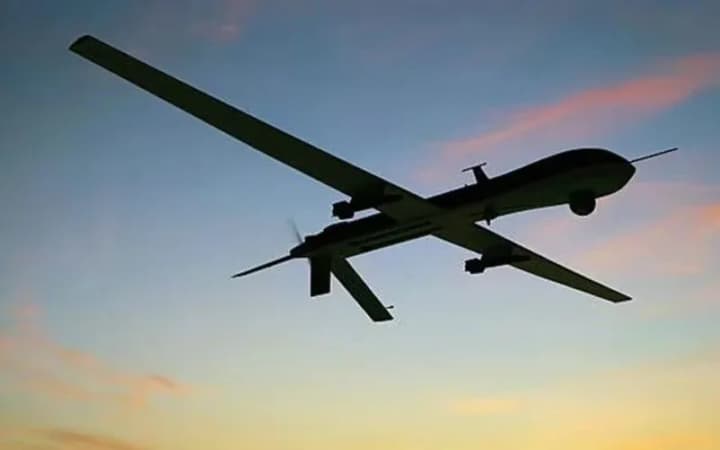 v-rossii-utrom-dron-atakoval-armavir-gde-raspolozhena-rossiiskaya-rls