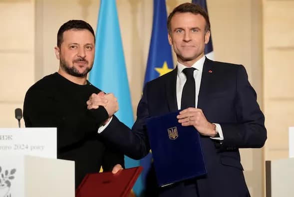 frantsiia-mozhe-oholosyty-pro-vidpravlennia-viiskovykh-instruktoriv-v-ukrainu-naiblyzhchym-chasom-reuters