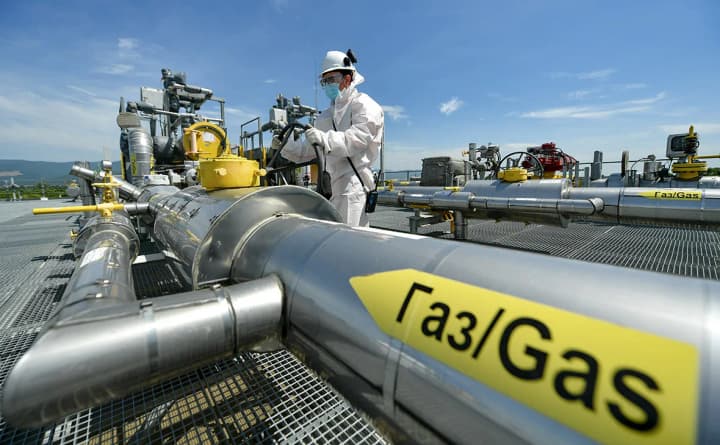 bloomberg-sweden-is-ready-to-block-russian-gas-imports-if-hungary-interferes-with-eu-sanctions