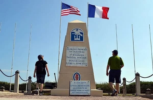 rf-ne-zaproshuvatymut-do-frantsii-na-zakhody-do-80-richnytsi-vysadky-soiuznykiv-u-normandii