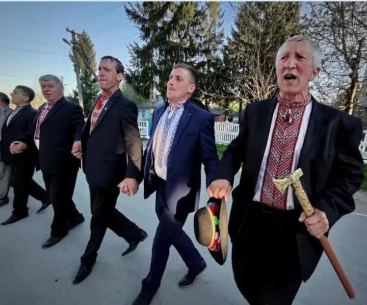 rytualnyi-cholovichyi-tanets-serben-iz-sela-chortivets-vnesenyi-do-spysku-natsionalnoi-nematerialnoi-kulturnoi-spadshchyny