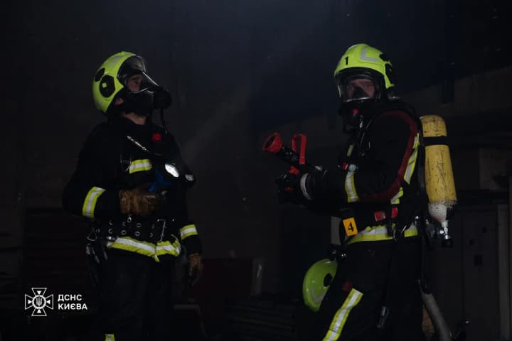 mobilizatsiia-v-ukraini-na-saiti-kabminu-zareiestruvaly-petytsiiu-shchodo-broniuvannia-dlia-pratsivnykiv-dsns