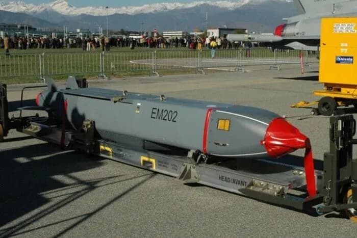 france-allowed-ukraine-to-use-distant-scalp-missiles-in-russia-bbc