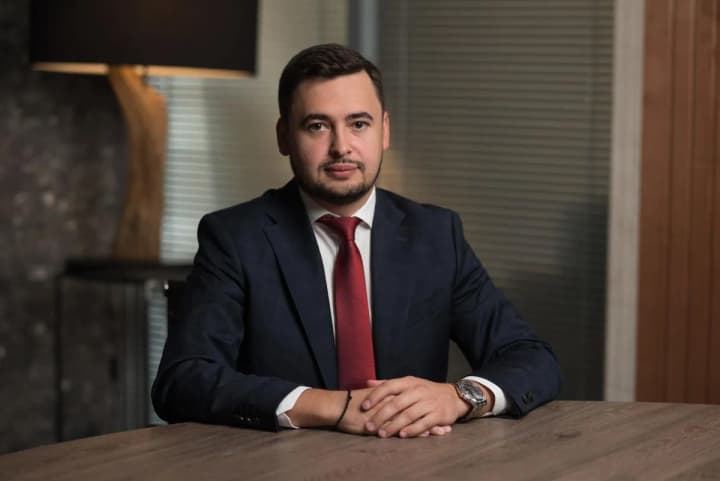 nbu-porushuie-prava-vlasnykiv-bankiv-zavdiaky-tomu-shcho-rehuliator-vyvedenyi-z-pid-sudovoho-kontroliu-yuryst