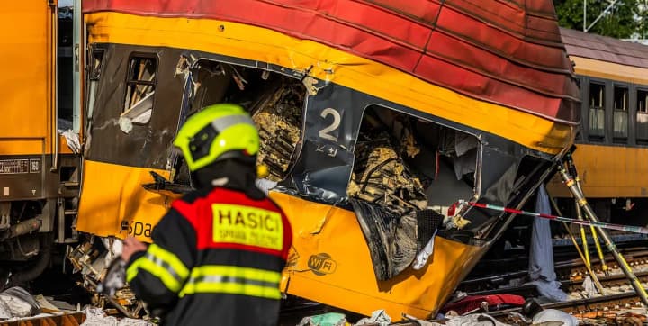 two-ukrainians-were-killed-in-a-train-collision-in-the-czech-republic-foreign-ministry
