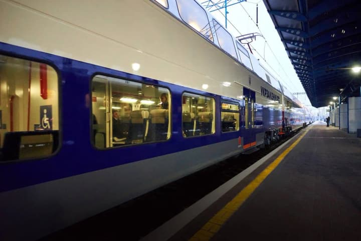 ukrzaliznytsia-to-launch-double-decker-electric-train-from-kyiv-to-lviv