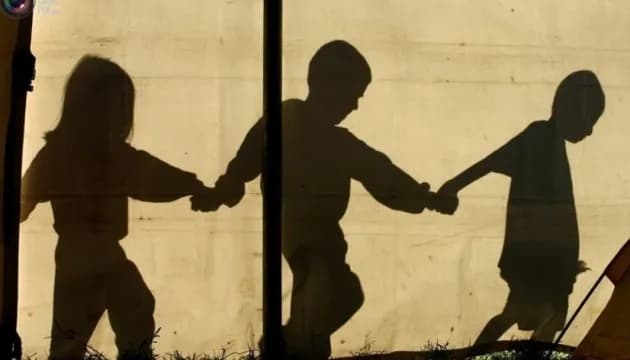 u-nimetskomu-misti-debeln-chetvertu-dobu-rozshukuiut-9-richnu-divchynku-valeriiu-z-ukrainy-zmi