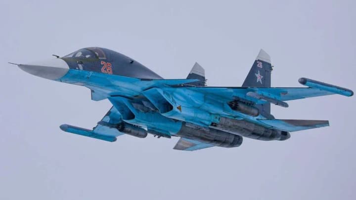 u-horakh-pivnichnoi-osetii-rozbyvsia-rosiiskyi-litak-su-34-shcho-vidomo