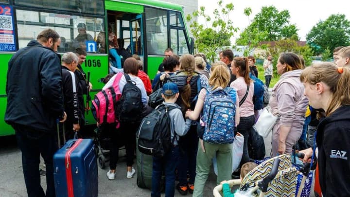 in-kharkiv-region-almost-12-thousand-people-were-evacuated-from-three-districts-sinegubov