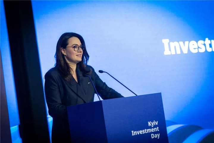 ukraina-na-konferentsii-z-vidnovlennia-predstavyla-95-investytsiinykh-proektiv