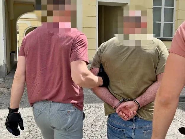 a-ukrainian-and-three-georgians-robbed-an-exchange-office-in-poland-attacked-the-guards-and-tried-to-escape