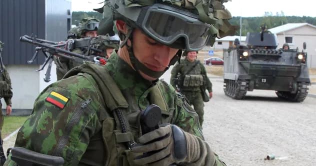 v-armiyu-srazu-posle-shkoli-parlament-litvi-podderzhal-reformu-priziva-v-armiyu