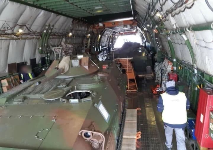 sloveniya-taino-okazivala-ukraine-voennuyu-pomoshch-vo-vremya-zaderzhki-paketa-ot-ssha