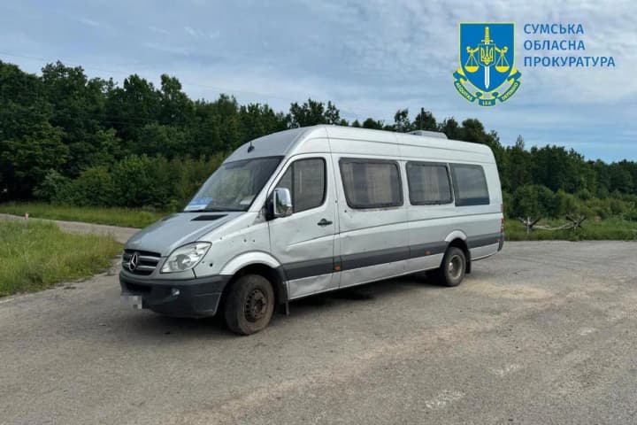 hostile-attack-on-a-bus-in-sumy-region-prosecutors-clarify-the-victims