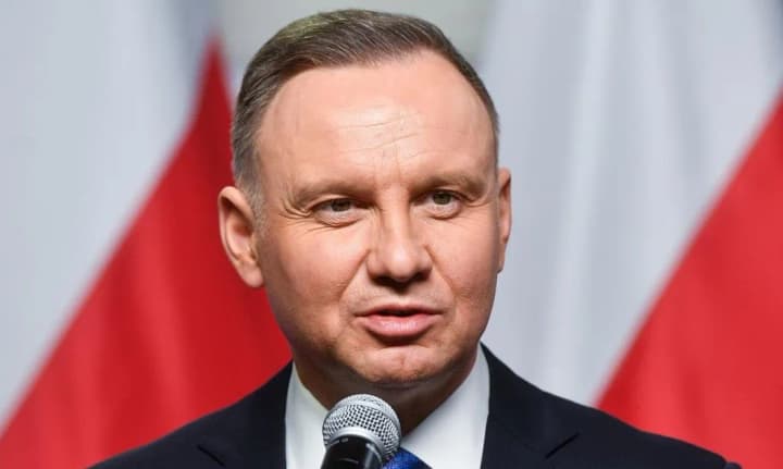 duda-calls-lukashenko-a-puppet-of-putin