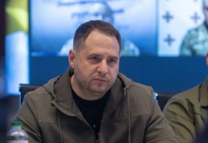 v-ofisi-prezydenta-povidomyly-pro-plany-roboty-na-druhyi-den-samitu-myru