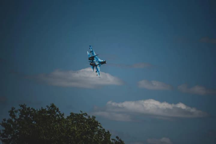 v-ozhidanii-f-16-oleshchuk-pokazal-boevuyu-rabotu-ukrainskikh-letchikov-po-vrazheskim-tselyam