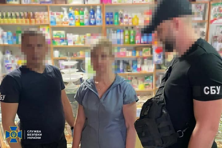 sbu-shop-assistant-spied-for-russian-federation-on-defense-forces-units-in-dnipro-and-zaporizzhya-regions