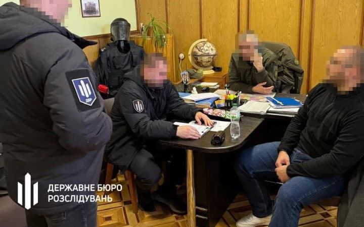 correctional-colony-official-in-prykarpattia-region-tortured-and-humiliated-convicts-sbi