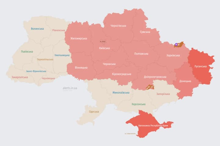 explosion-like-sounds-heard-after-ukrainian-air-force-warns-of-high-speed-target-on-myrhorod-media