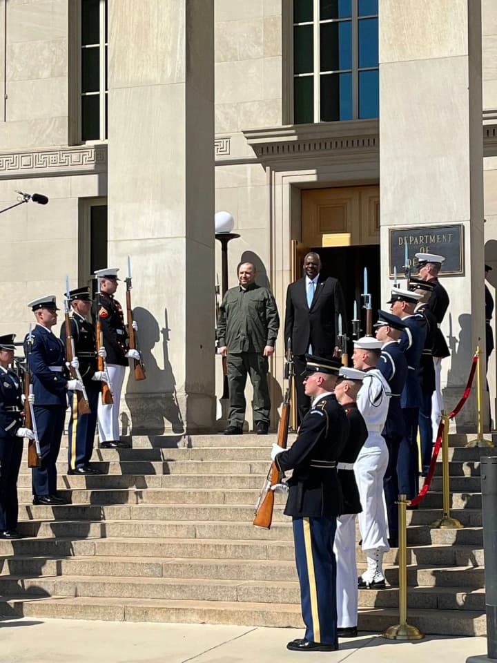 austin-us-to-announce-arms-package-worth-more-than-dollar23-billion-to-ukraine-soon