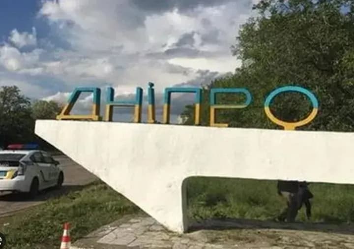 v-dnepre-progremeli-vzrivi-posle-soobshchenii-o-gruppe-bpla-v-napravlenii-goroda