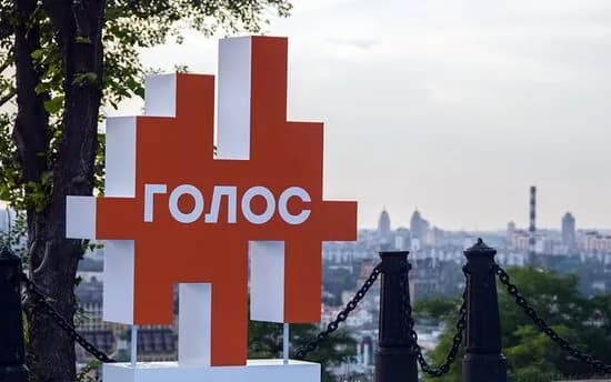 sumnivni-politychni-baly-yak-odna-partiia-namahaietsia-pozbavyty-holosu-zhyteliv-brovariv