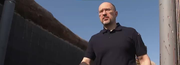 shmyhal-pereviryv-budivnytstvo-fortyfikatsiinykh-sporud-na-donechchyni