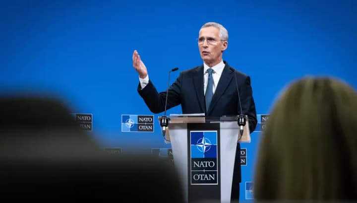 ukraina-sama-reshaet-kakie-usloviya-yavlyayutsya-priemlemimi-dlya-mirnikh-peregovorov-stoltenberg