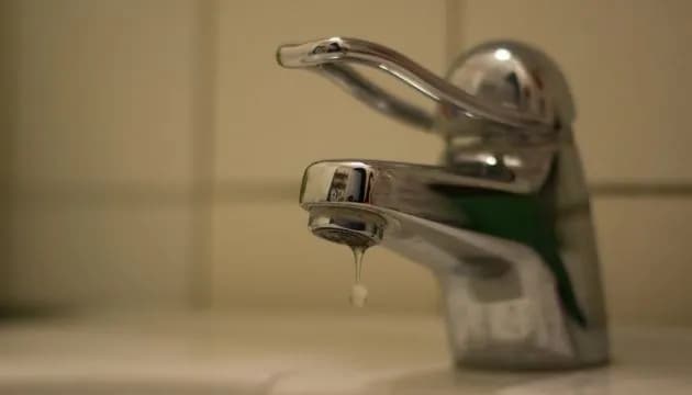 in-occupied-berdiansk-the-invaders-raised-water-tariffs-by-a-third-despite-constant-interruptions