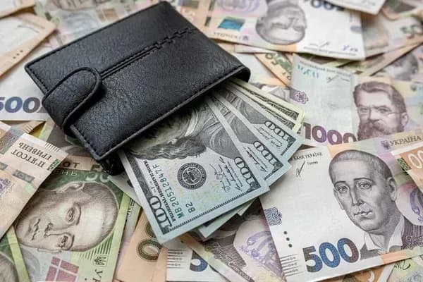 currency-exchange-rate-as-of-july-10-hryvnia-at-historic-low-again