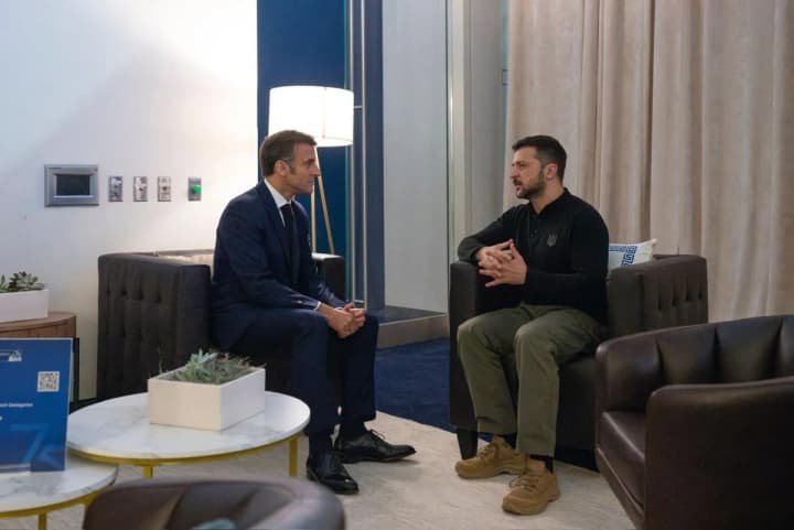 zelenskyy-and-macron-discuss-next-defense-package-at-nato-summit