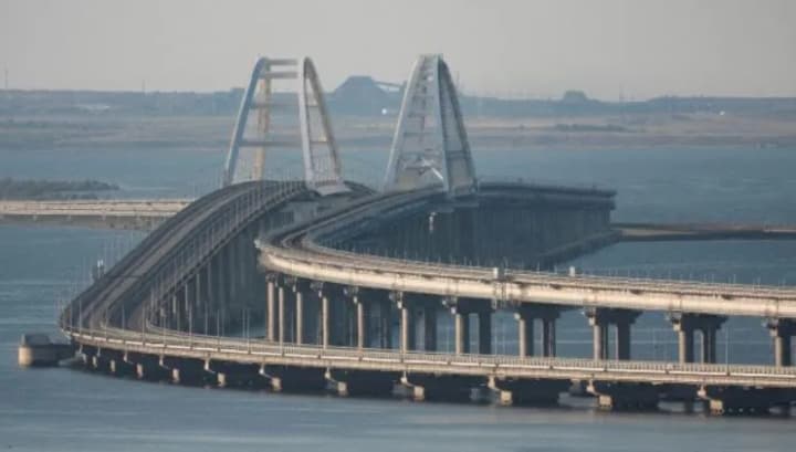 crimean-bridge-should-be-destroyed-budanov